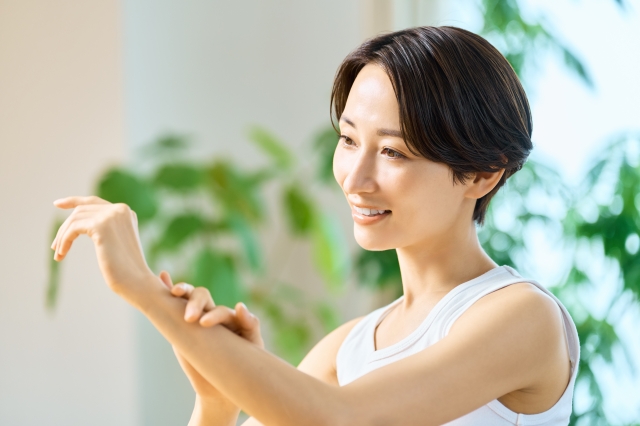 腕のシミも綺麗にできます